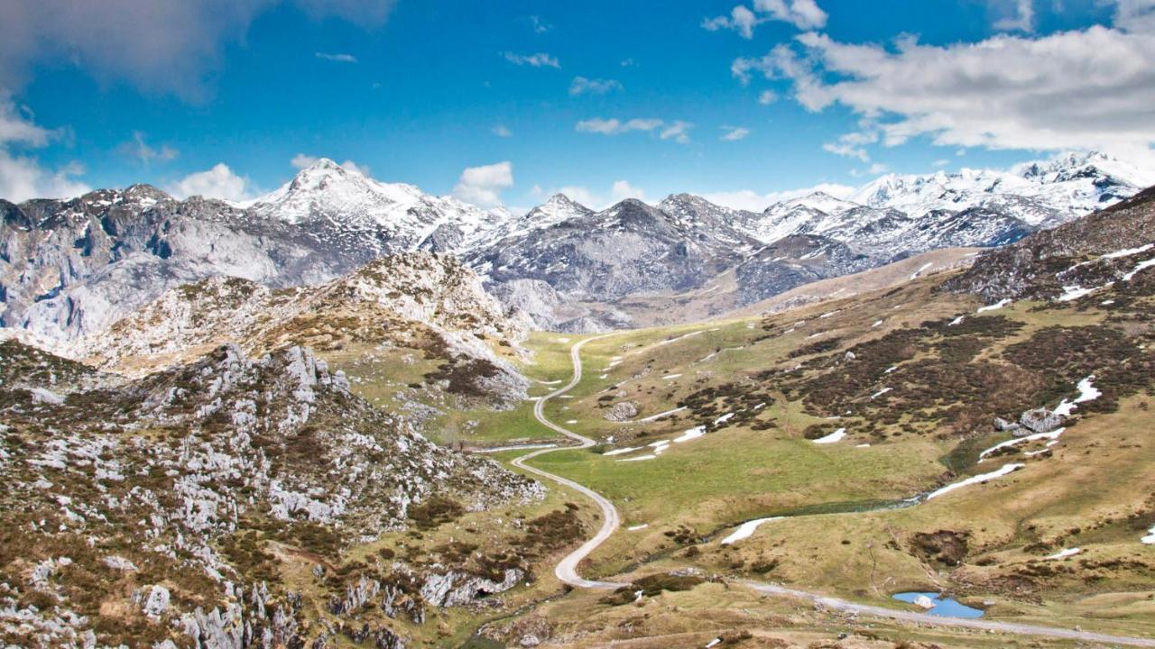 Pulieru - Picos De Europa Views, Designed For All Seasons กังกัส เด โอนิส ภายนอก รูปภาพ